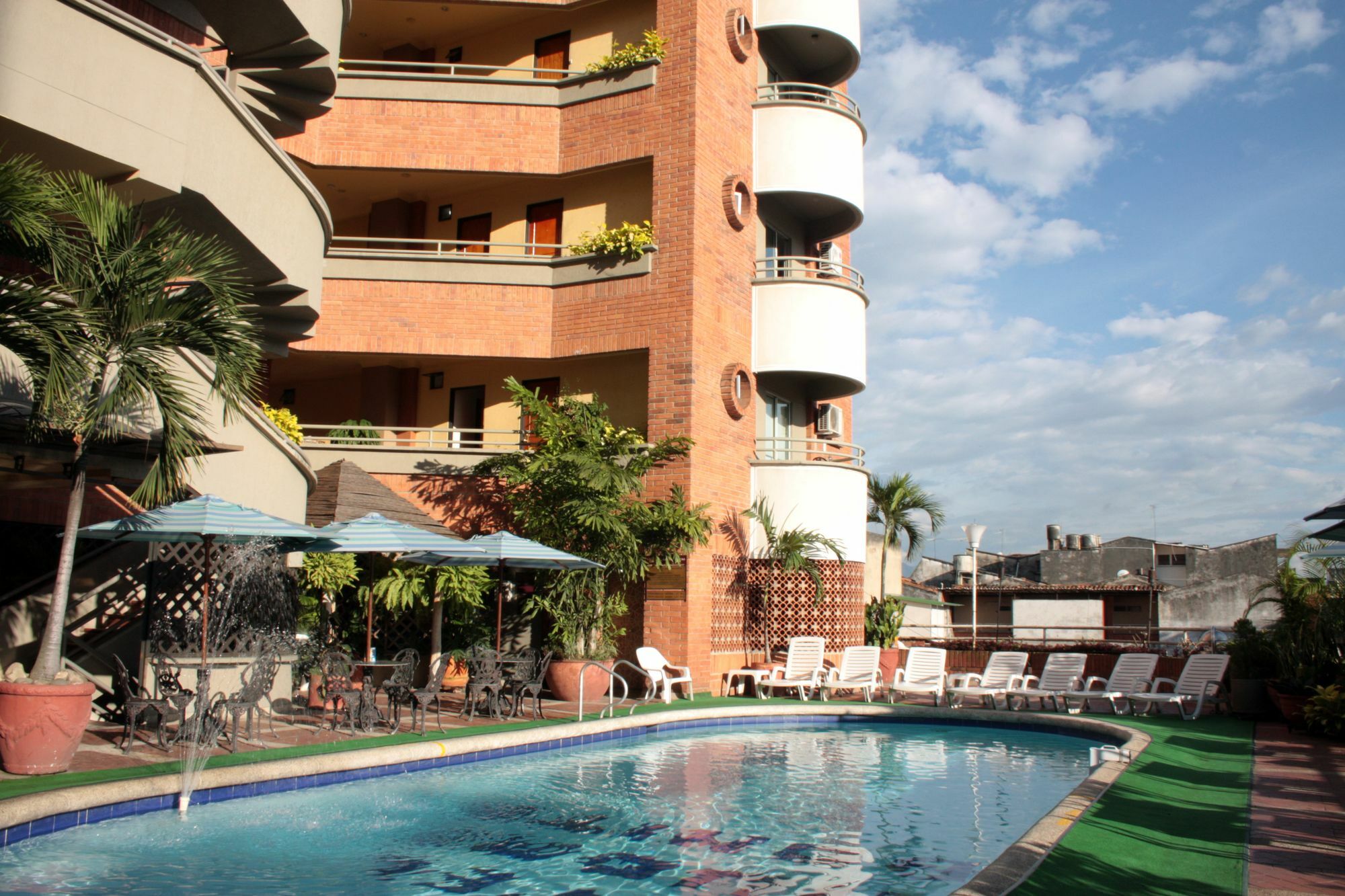 Hotel Ciudad Bonita 布卡拉曼加 外观 照片